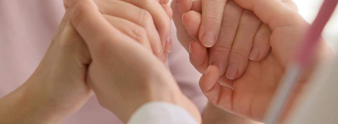 Naturopathe ménopause : le guide complet pour comprendre, apaiser et transformer cette période de vie